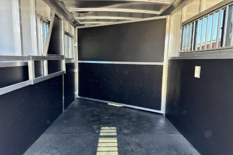 Trailer Photo