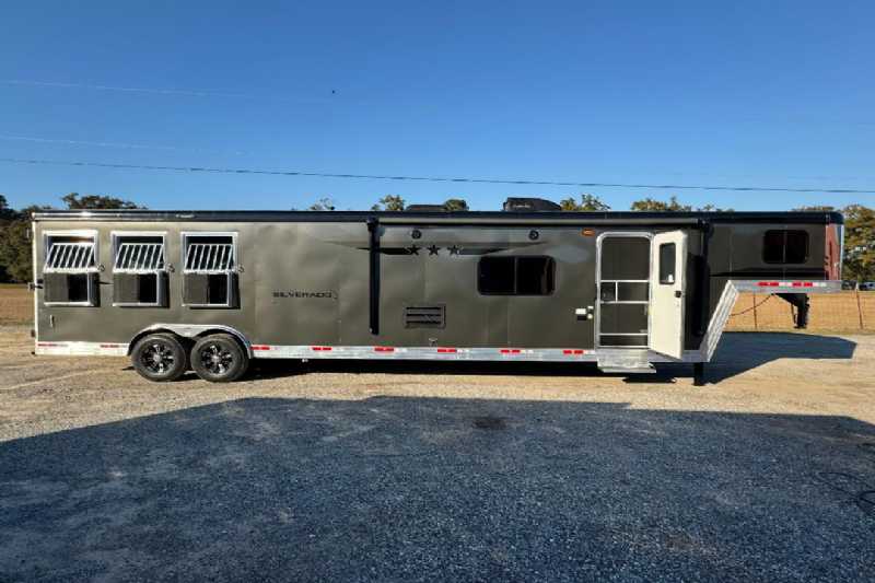 Trailer Photo