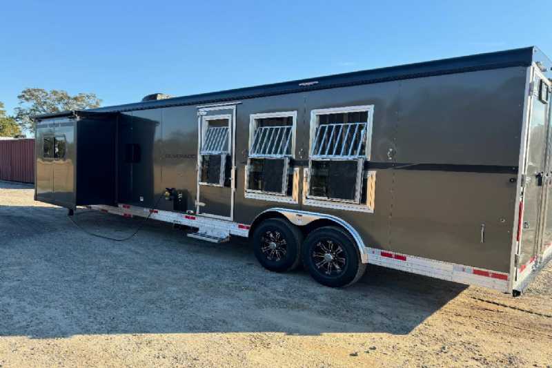 Trailer Photo
