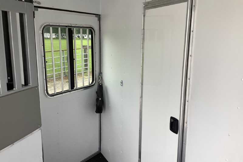 Trailer Photo
