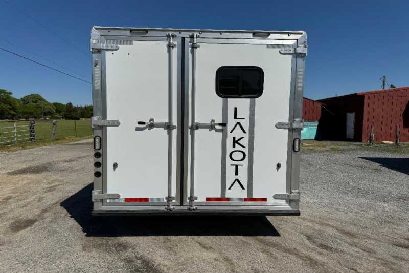 Trailer Photo