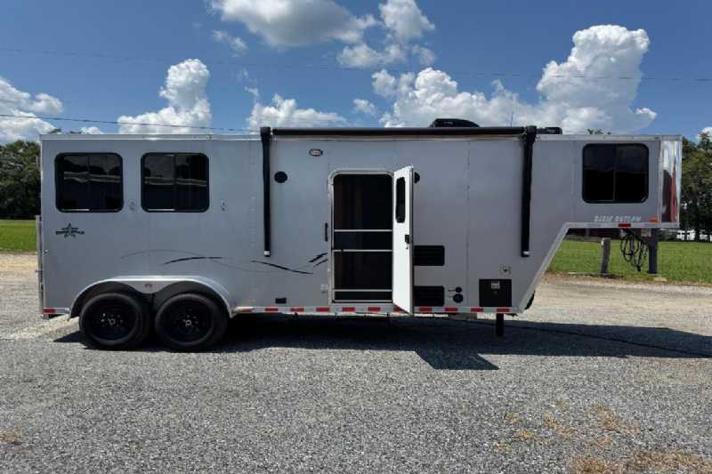 Trailer Photo