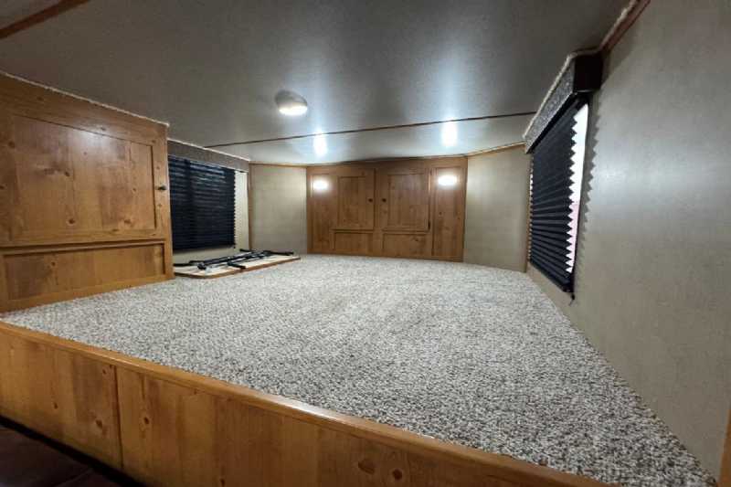 Trailer Photo