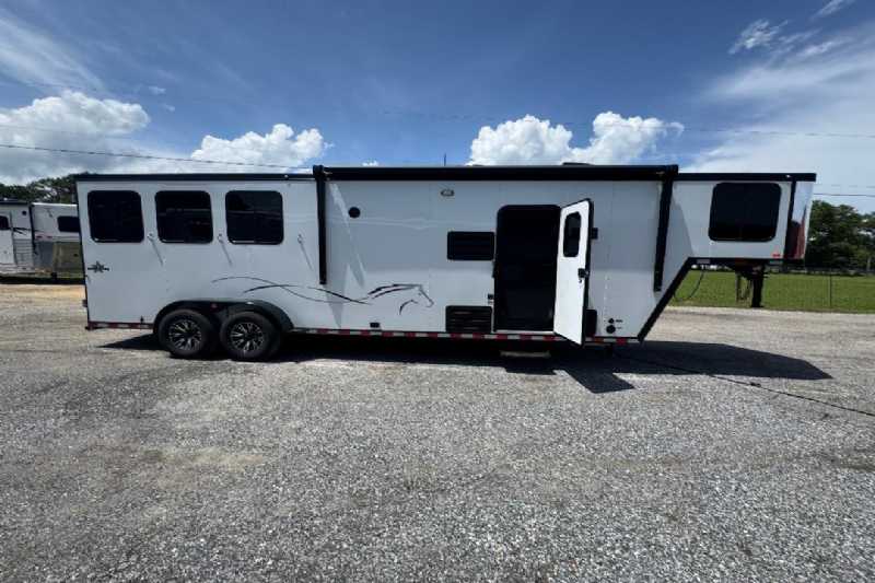 Trailer Photo