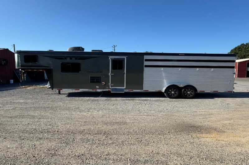 Trailer Photo
