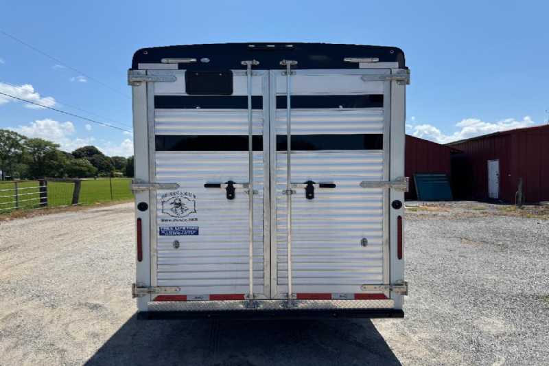 Trailer Photo