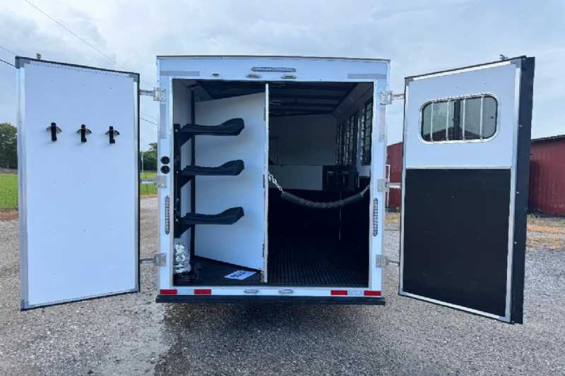 Trailer Photo
