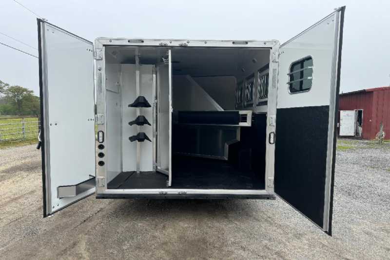 Trailer Photo