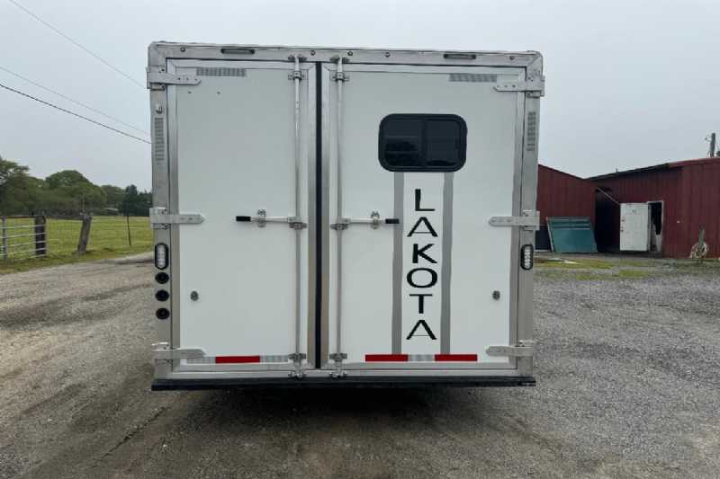 Trailer Photo