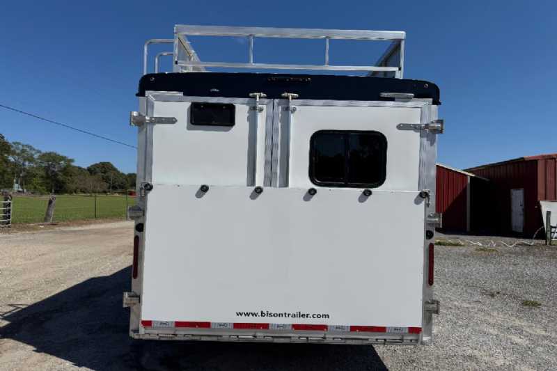 Trailer Photo 7