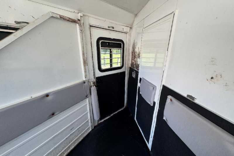 Trailer Photo 25