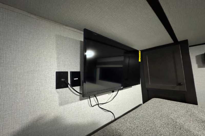 Trailer Photo 12