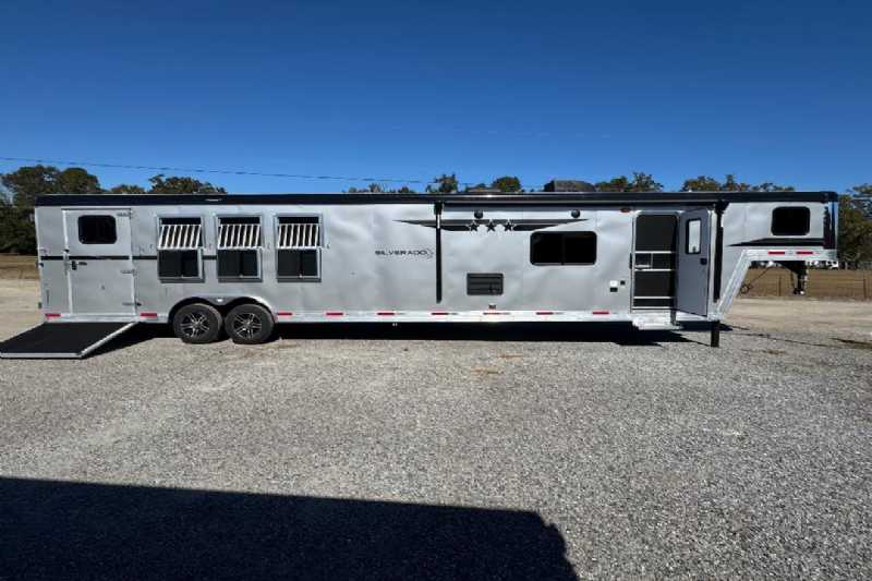 Trailer Photo 2