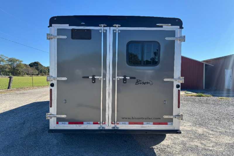 Trailer Photo 7