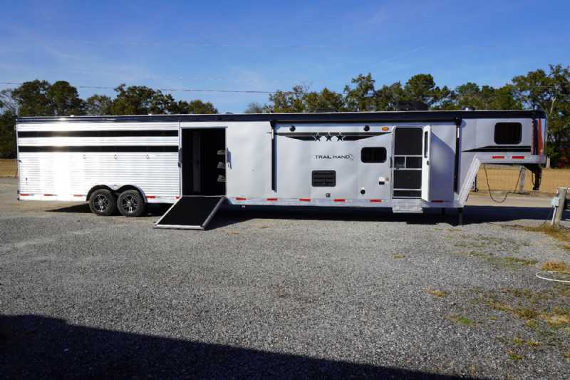 Trailer Photo 2