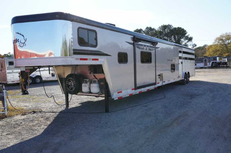 Trailer Photo 6