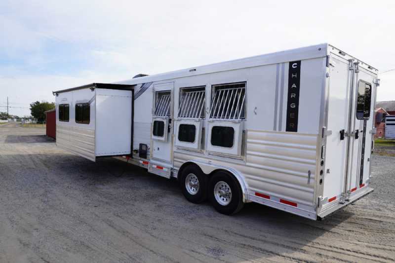 Trailer Photo 6