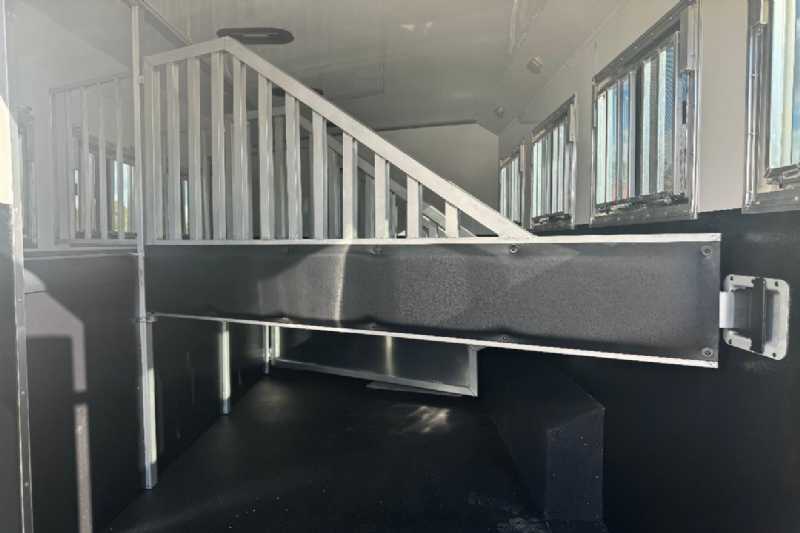 Trailer Photo 29