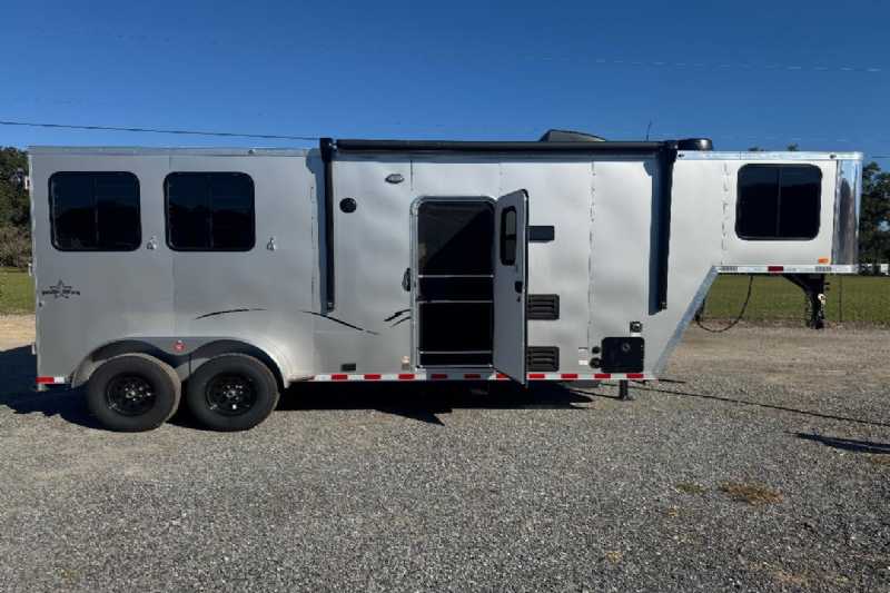 Trailer Photo 2