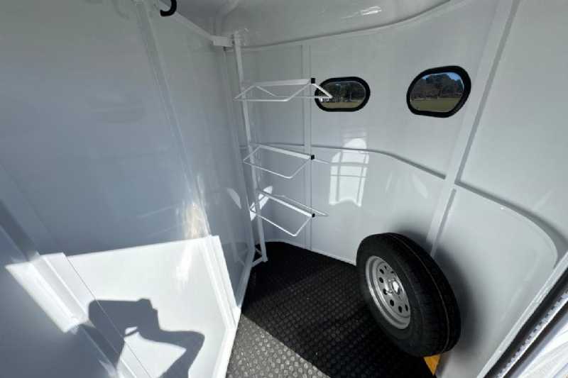 Trailer Photo 2