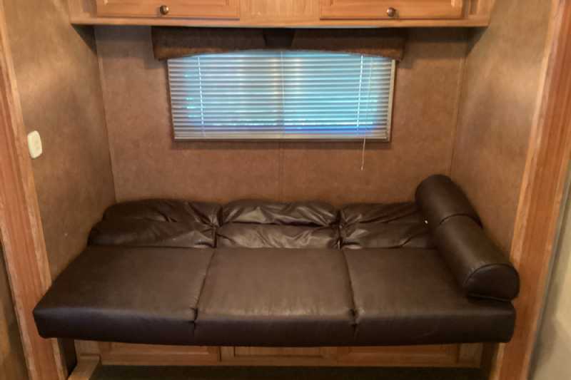 Trailer Photo 11