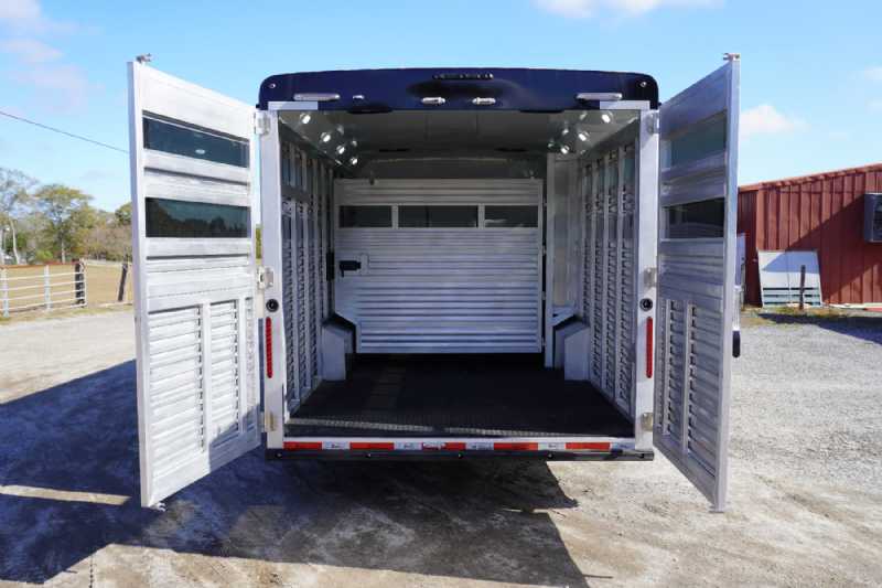 Trailer Photo 25
