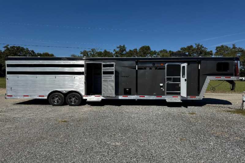 Trailer Photo 2