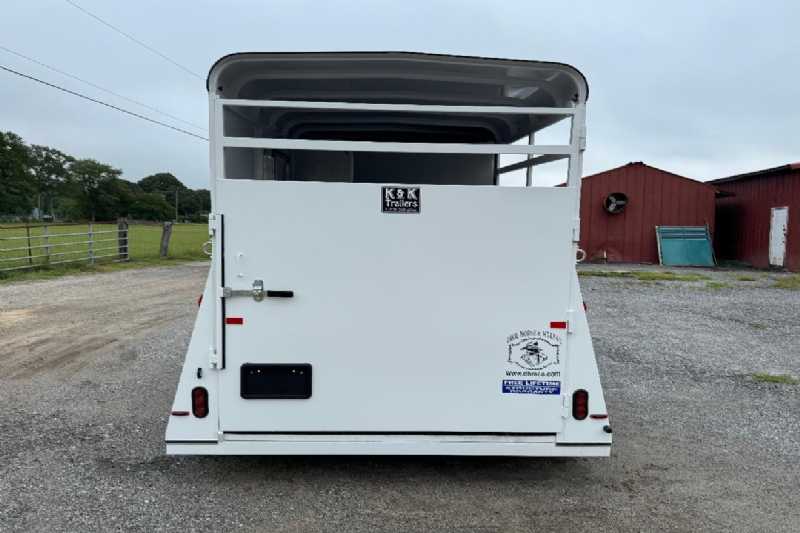 Trailer Photo 7