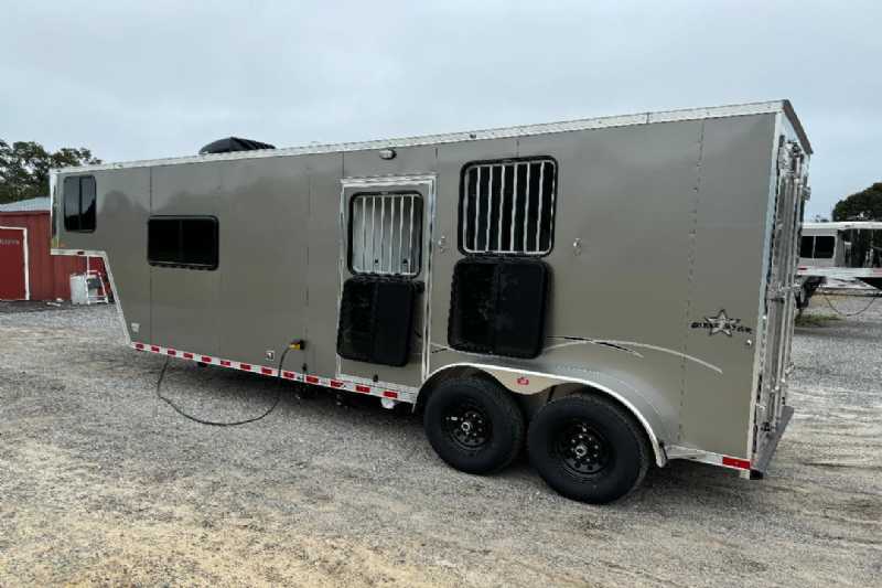 Trailer Photo 5