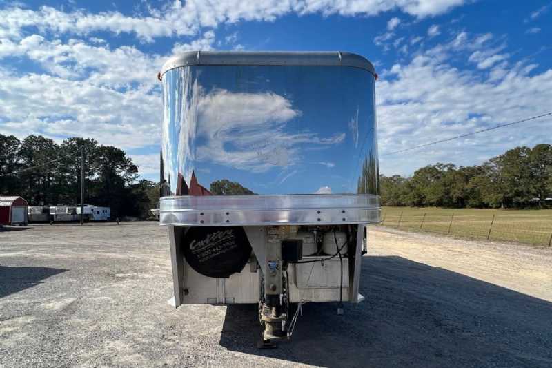 Trailer Photo 2