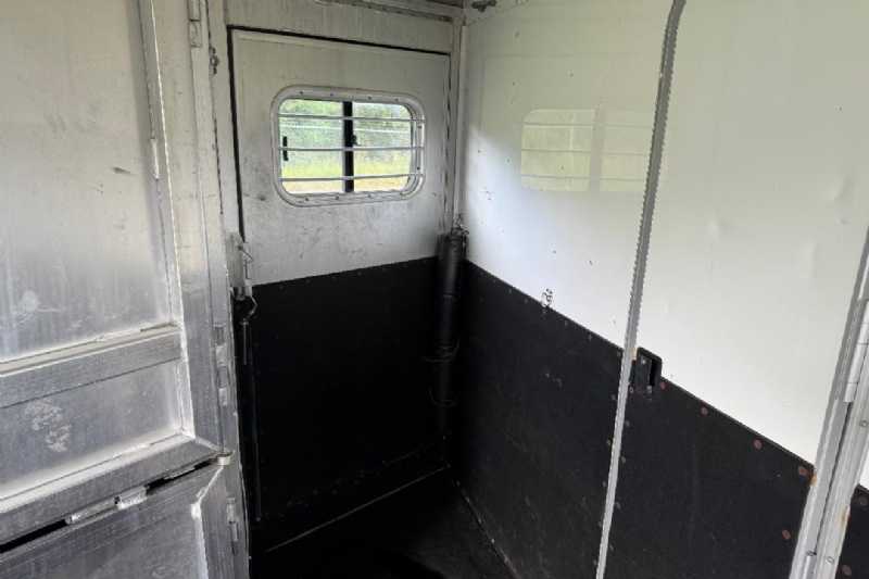 Trailer Photo 18