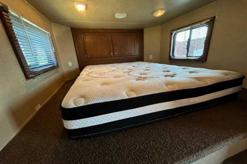 Trailer Photo 8