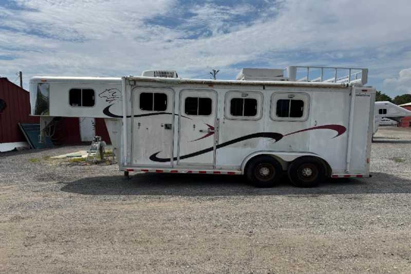 Trailer Photo 4