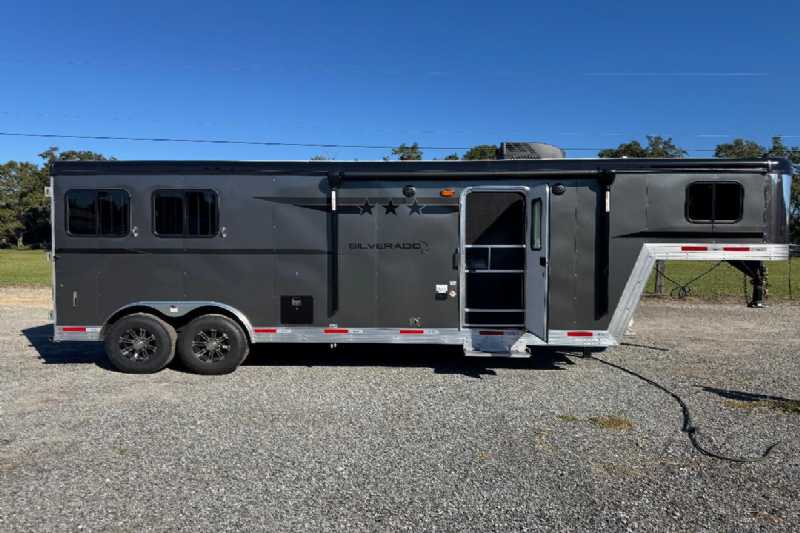 Trailer Photo 2