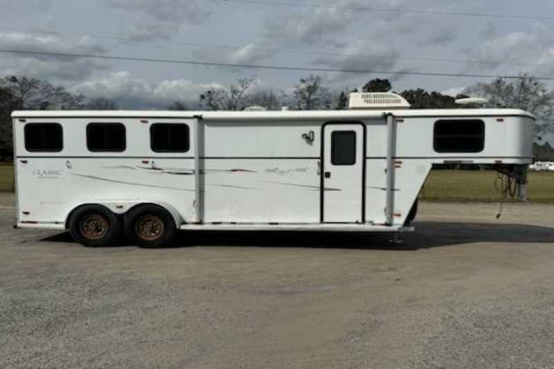 Trailer Photo 2