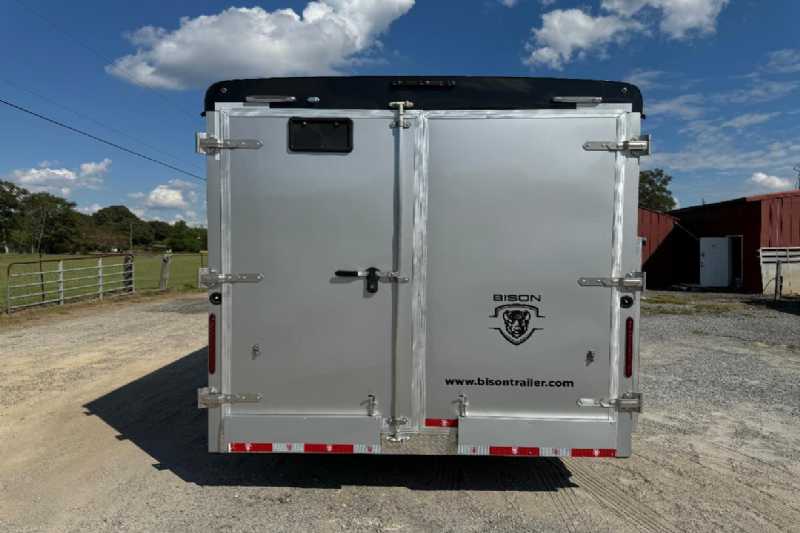 Trailer Photo 8