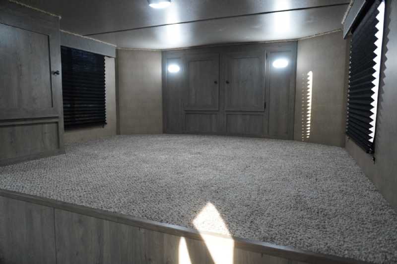 Trailer Photo 8