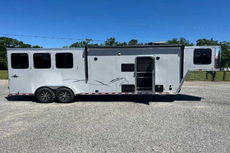 Trailer Photo 2