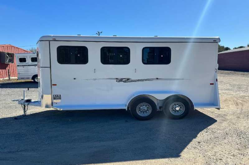 Trailer Photo 5