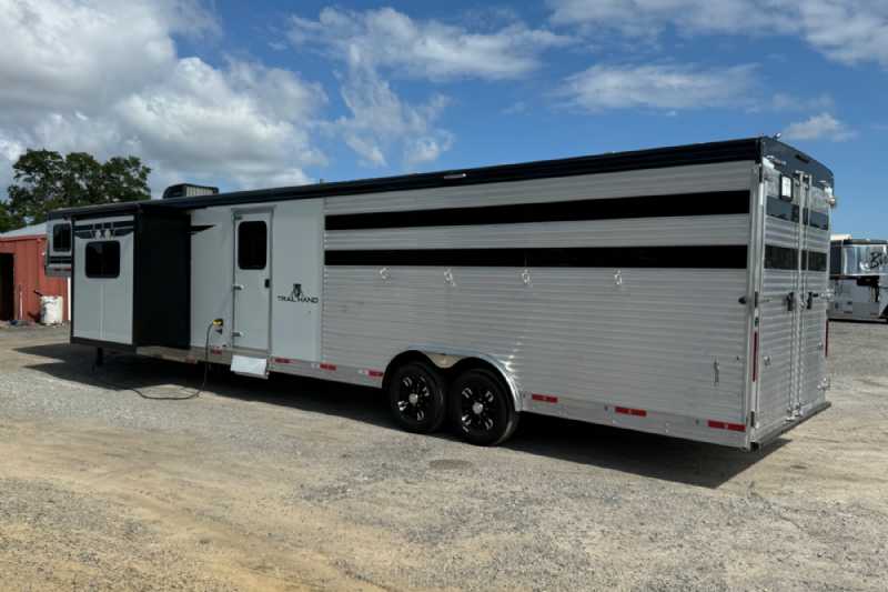 Trailer Photo 6
