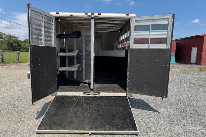 Trailer Photo 17