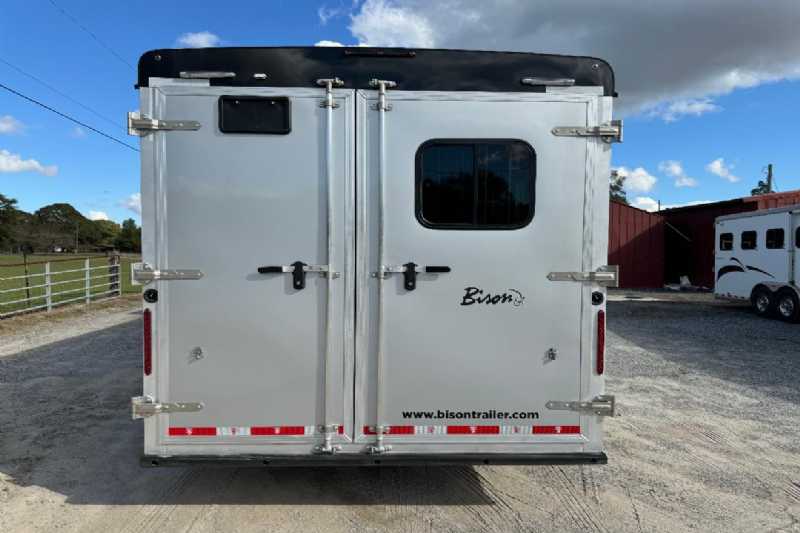 Trailer Photo 7