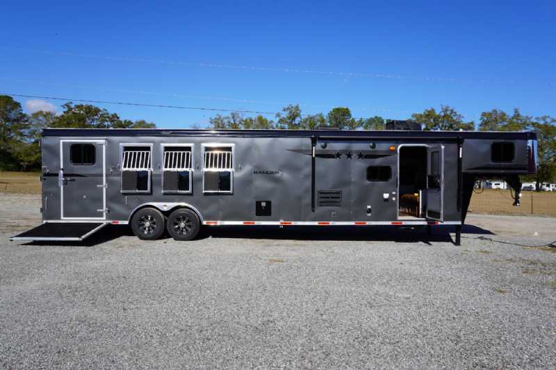 Trailer Photo 2