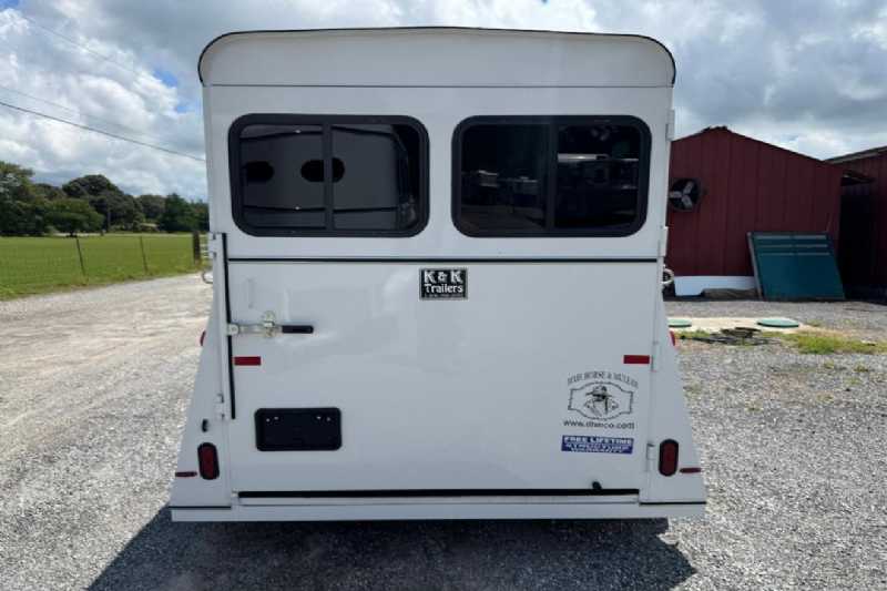 Trailer Photo 7