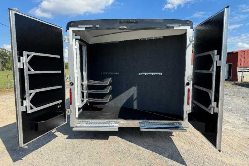 Trailer Photo 9
