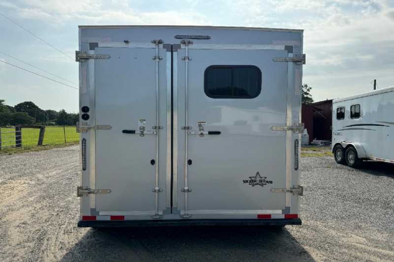 Trailer Photo 7