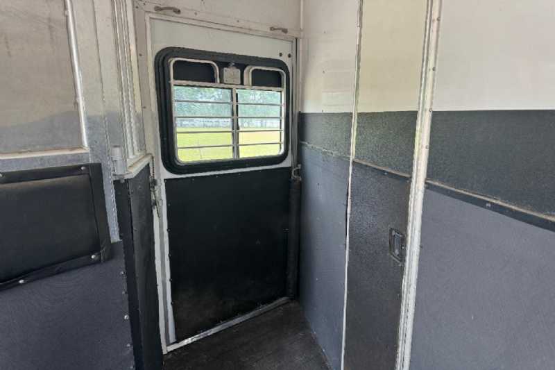 Trailer Photo 27