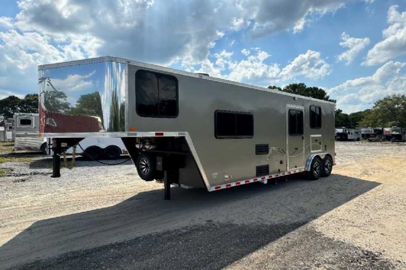 Trailer Photo 4