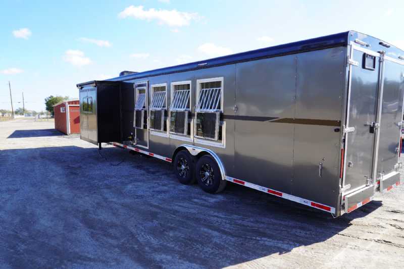 Trailer Photo 12