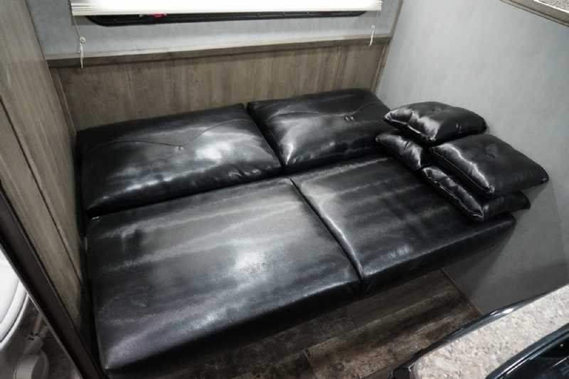 Trailer Photo 12